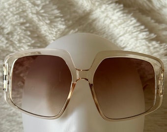 Oversized Trendy Sunglasses