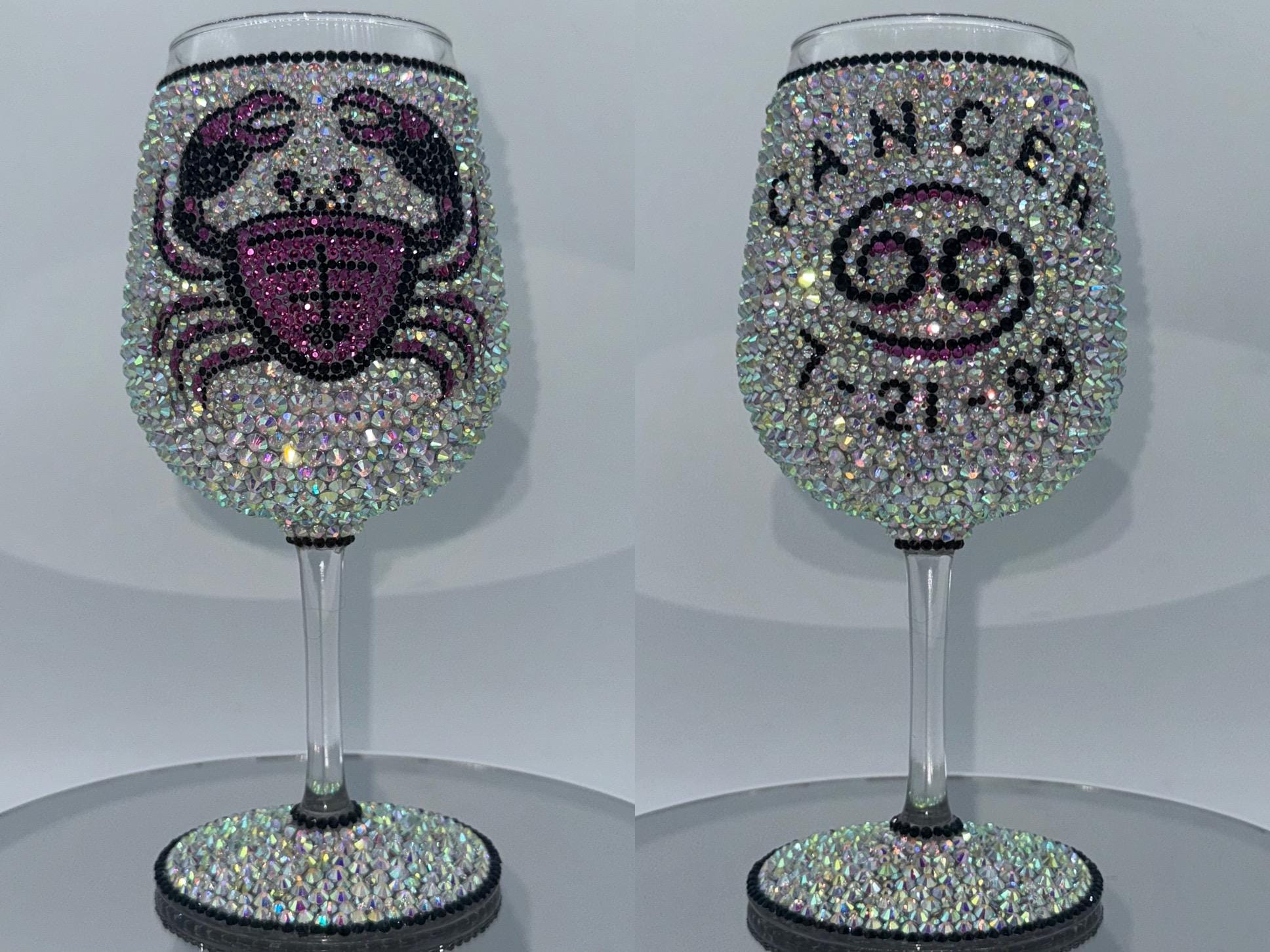 Textured Bride To Be Glass Charm With 4 Different Gift Options Display