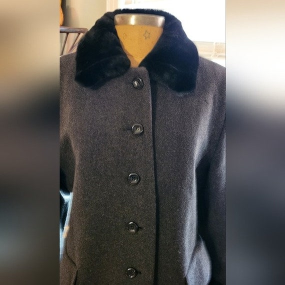Vintage Albert Nipon Long Grey Wool and Black Fau… - image 6