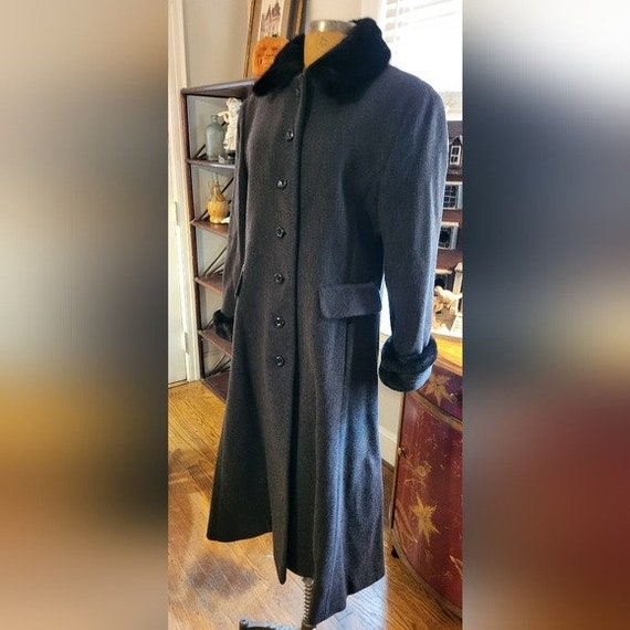 Vintage Albert Nipon Long Grey Wool and Black Fau… - image 7