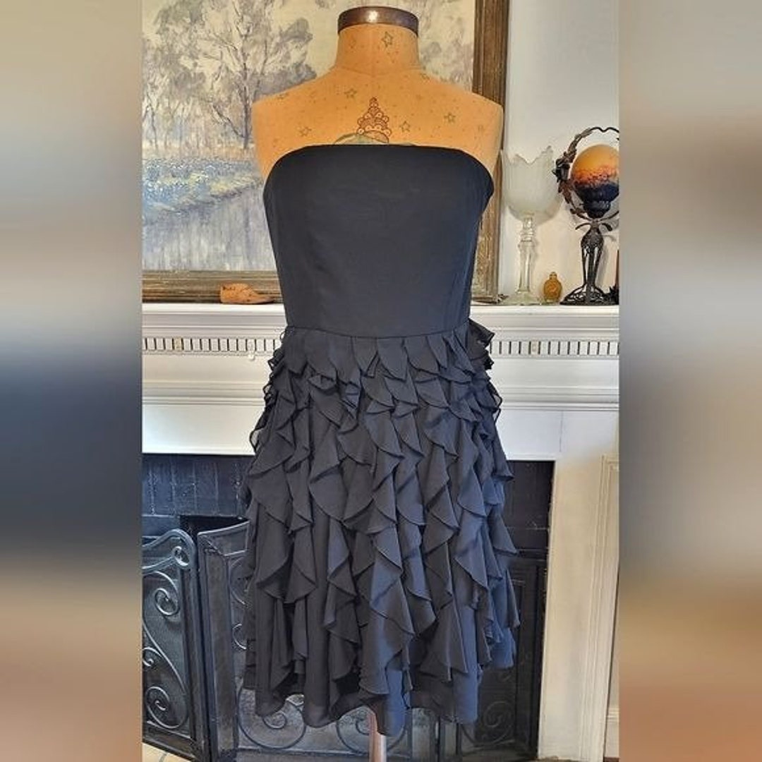 ivory dresses White Dress - Vivienne Midi Dress Color:Navy/Blue global-style_name-Amari Silk-Velvet Midi Dress Super cute black Franco