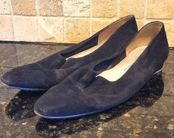 Women's Vintage Ana Bonilla Collection Black Suede Flats Size 7.5 Narrow