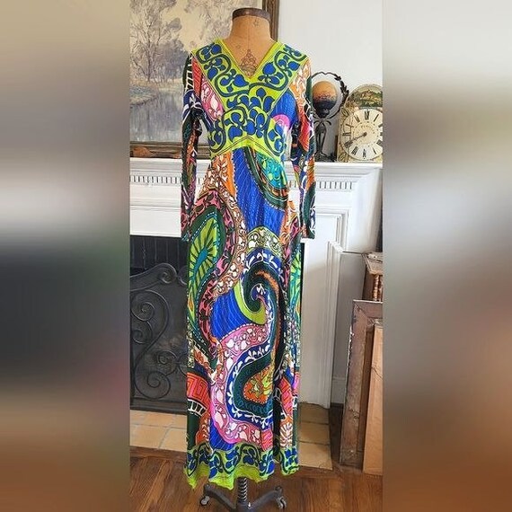 chinese dress ladies First Love Paisley Print Tie-Back Long Sleeve Maxi Dress – Blue Hawthorn  Boutique main image 0
