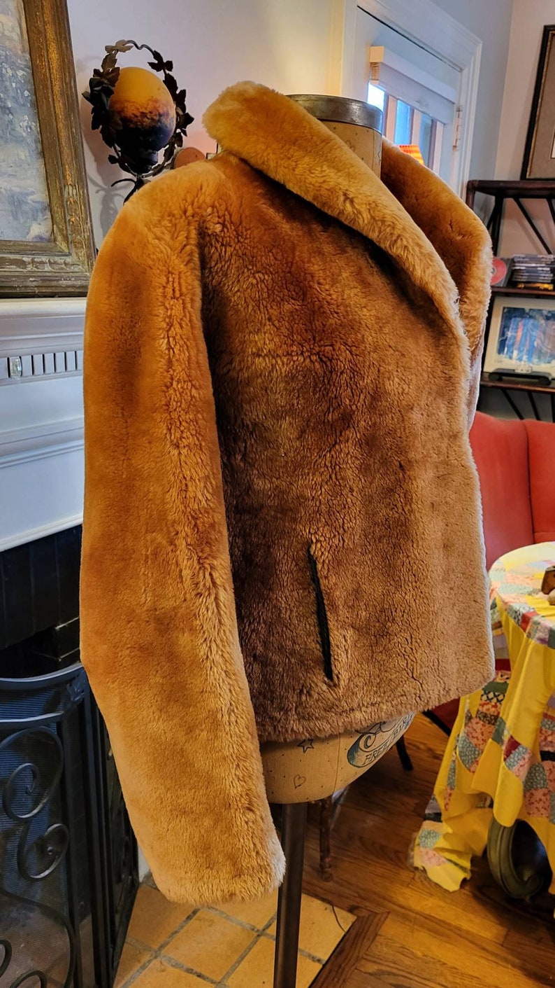 1930s Mouton Lamb shearling jacket image 3