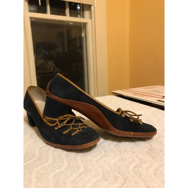 Unique Vintage 90s Montaldo's Blue Suede/Tan Leather Shoes Womens Size 6 1/2 M