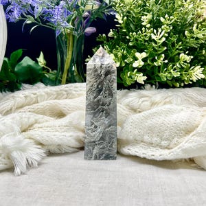 Moss agate tower, tree agate, self standing crystal tower display, stone carving, altar decor, spiritual healing, metaphysical gift