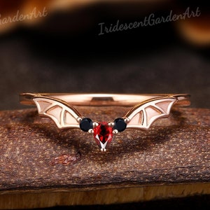 Vampire Red Garnet Stackable Rings for Women Gothic Black Onyx Bat Wings Ring Rose Gold Curved Wedding Band Christmas Gifts for Her