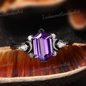 Hexagon Amethyst Engagement Ring Black Gold Gothic Ring Moon Moissanite Wedding Rings for Women Purple Gemstone Personalized Jewelry