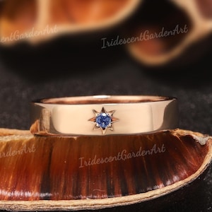 Vintage Sapphire Mens Wedding Ring Starburst Unisex Wedding Band Solid Gold Stackable Rings For Men and Women Anniversary Gift For Him