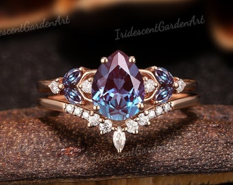Alexandrite Engagement Ring Set Moissnaite Cluster Wedding Rings for Women Purple Color Changing June Birthstone Ring Personalized Gift