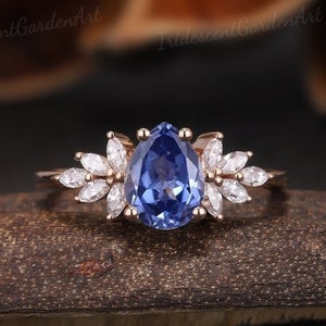 Vintage Sapphire Engagement Ring Unique Pear Blue Gemstone Rose Gold Wedding Ring Art Deco Wings Moissanite Cluster Bridal Ring For Women