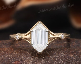 Unique Elongated Hexagon Moissanite Engagement Rings Vintage Yellow Gold Moissanite Wedding Ring Art Deco Bridal Promise Rings For Women