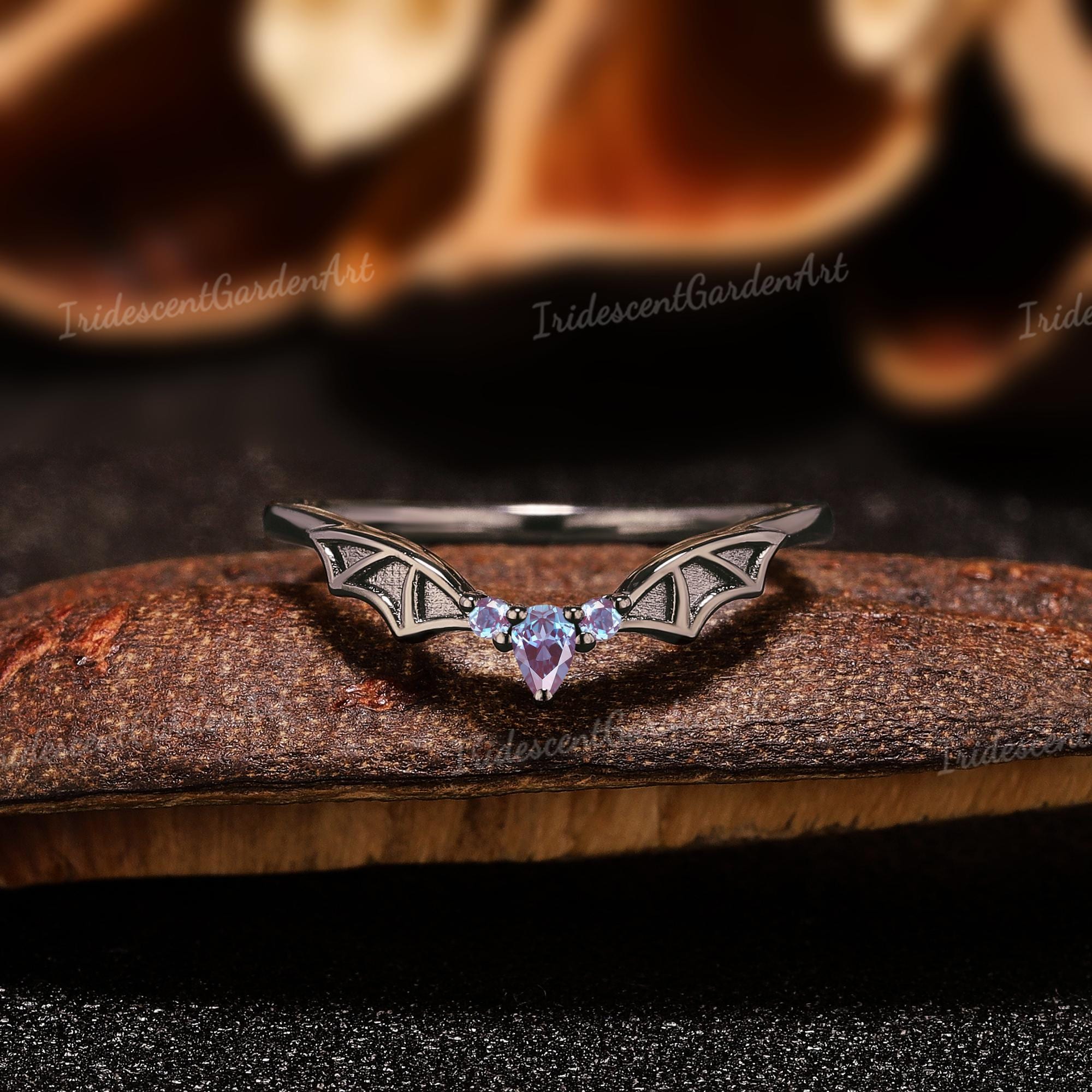 Vampire Alexandrite Stackable Rings for Women Gothic Bat Wings Ring Rose Gold Alexandrite Curved Wedding Band Anniversary Best Gifts for Her