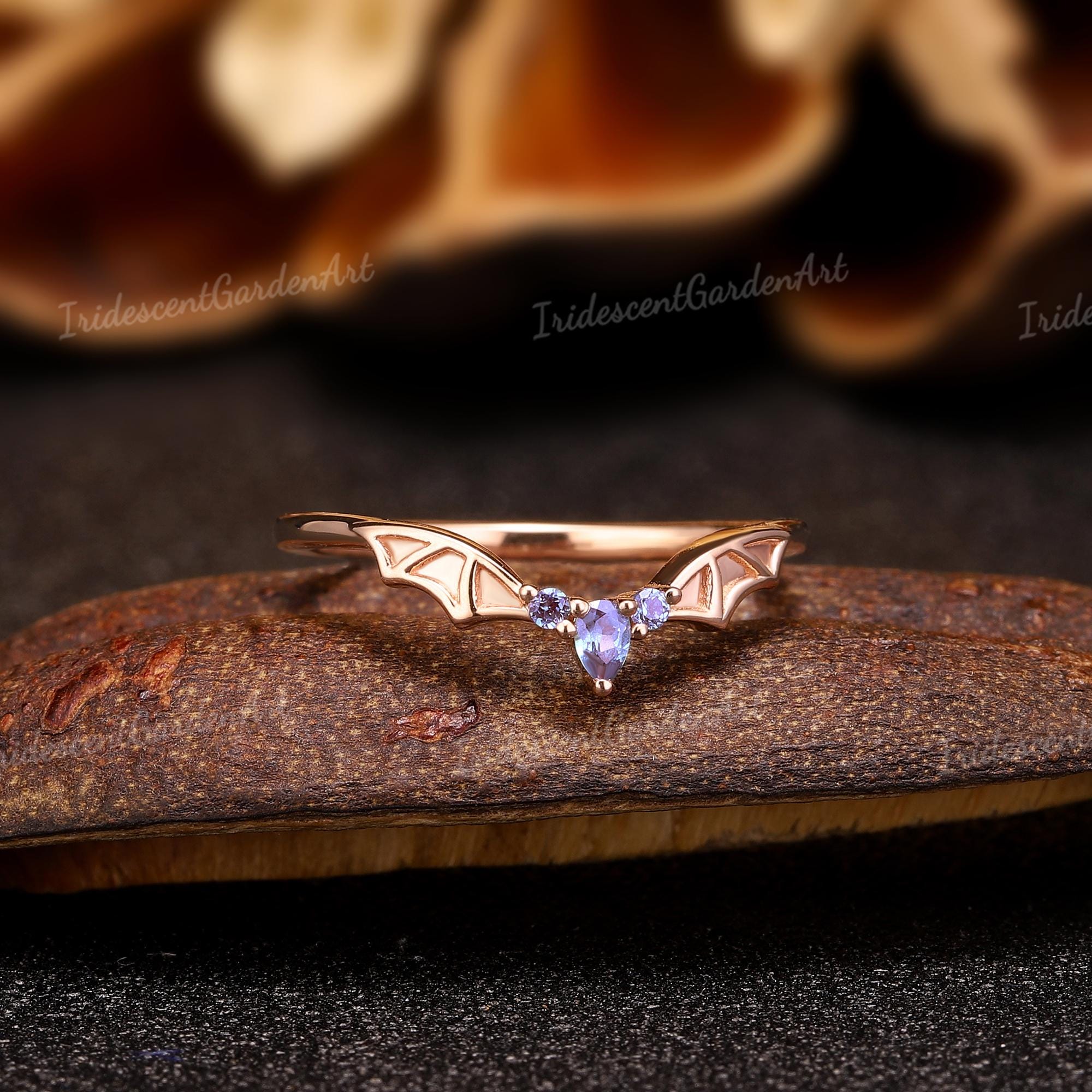 Vampire Alexandrite Stackable Rings for Women Gothic Bat Wings Ring Rose Gold Alexandrite Curved Wedding Band Anniversary Best Gifts for Her