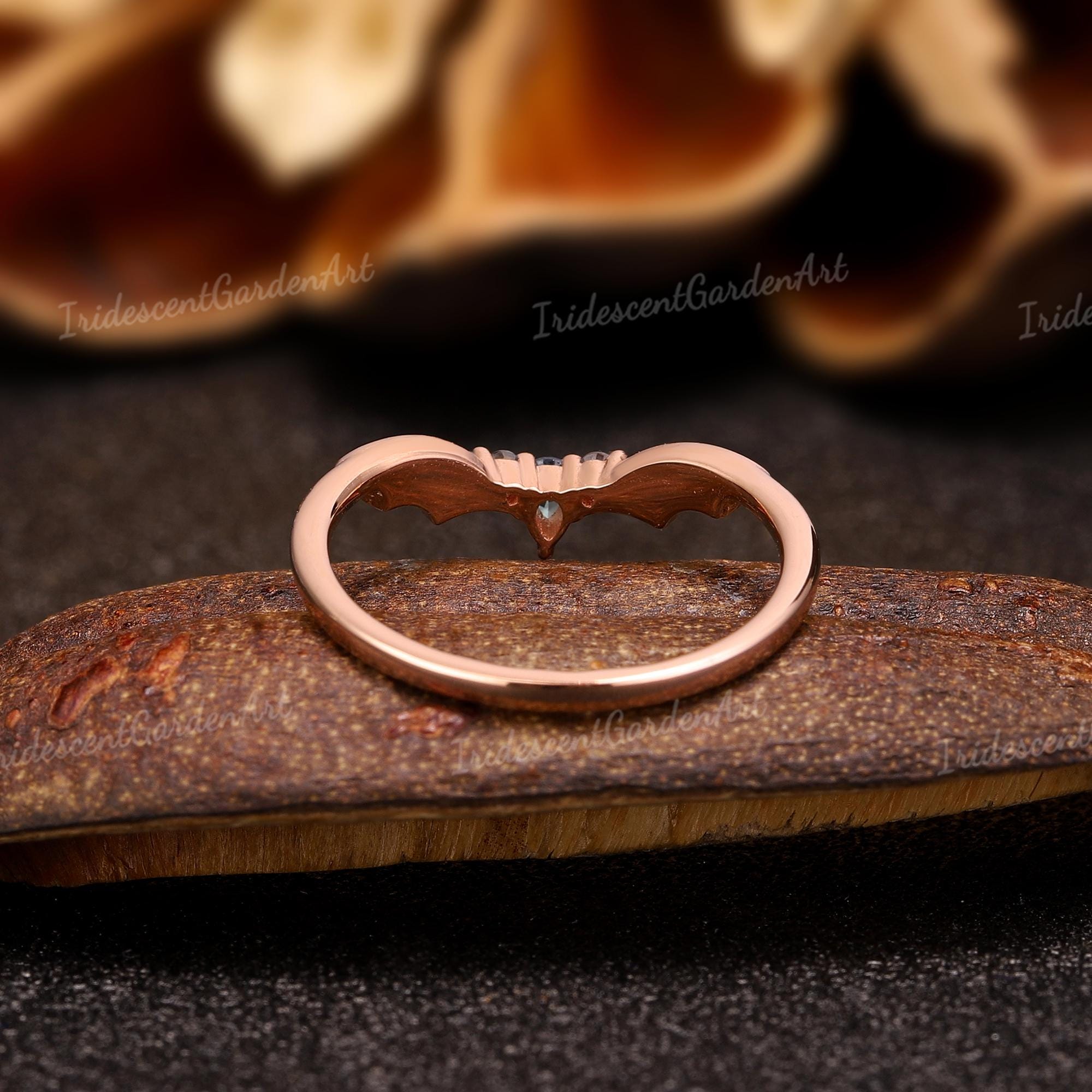 Vampire Alexandrite Stackable Rings for Women Gothic Bat Wings Ring Rose Gold Alexandrite Curved Wedding Band Anniversary Best Gifts for Her