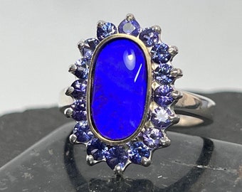Ring koningsblauwe kei opaal en saffier, 18 kt goud, sterlingzilver