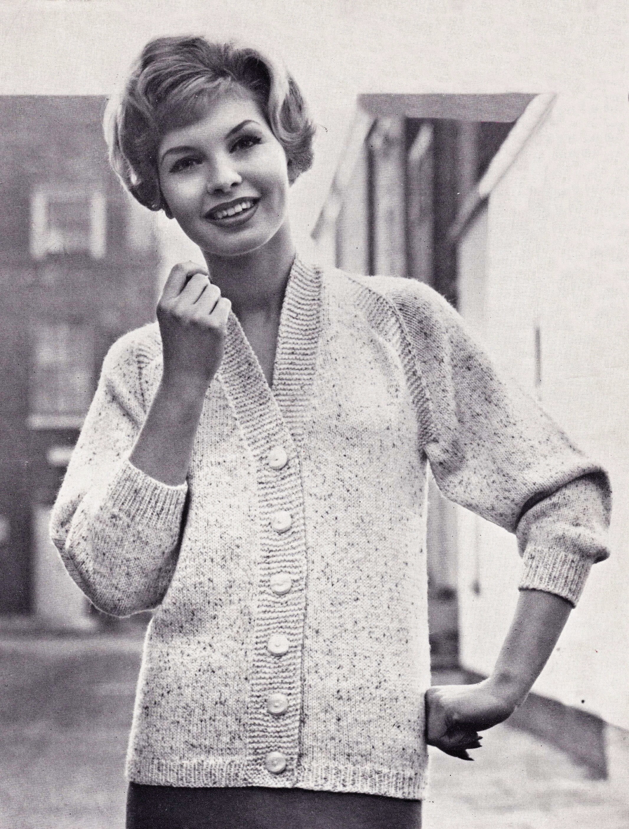Ladies Smart V-neck Cardigan With Garter Stitch Front Bands