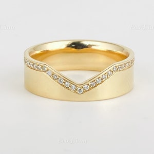 Lab Grown Diamond Wedding Band, Curved Wedding Band, Vintage V Shape Diamond Wedding Band, Women Chevron Ring, Enhance Custom Fit Band