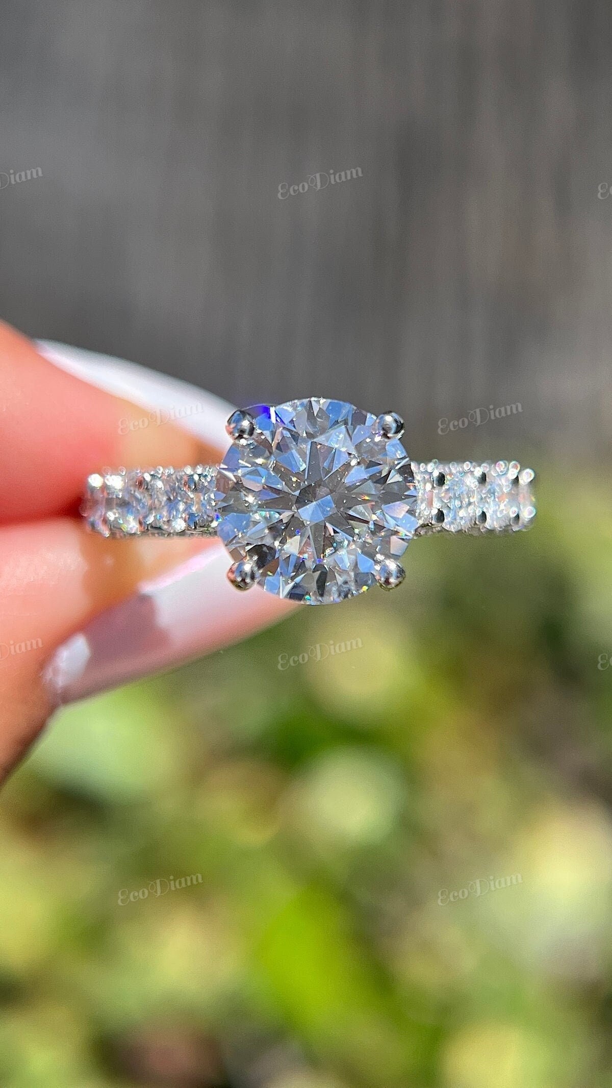 Anello di fidanzamento con diamante creato in laboratorio da 4 carati, taglio rotondo, incastonatura a U, alone nascosto, diamante creato in laboratorio certificato, fede nuziale, design 3D