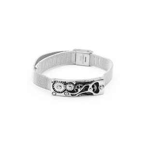 Knitted bracelet, in steel.