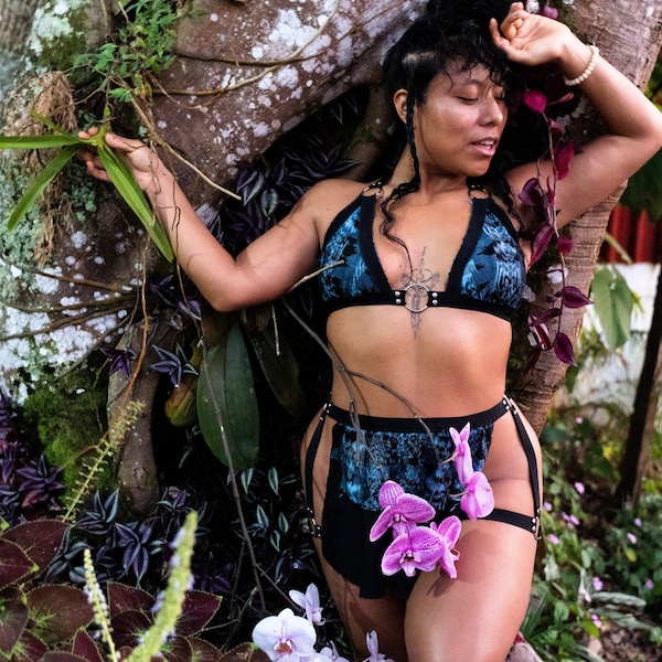 Conjunto Festival RAVE, bralette y falda de taparrabos, guatemalteco