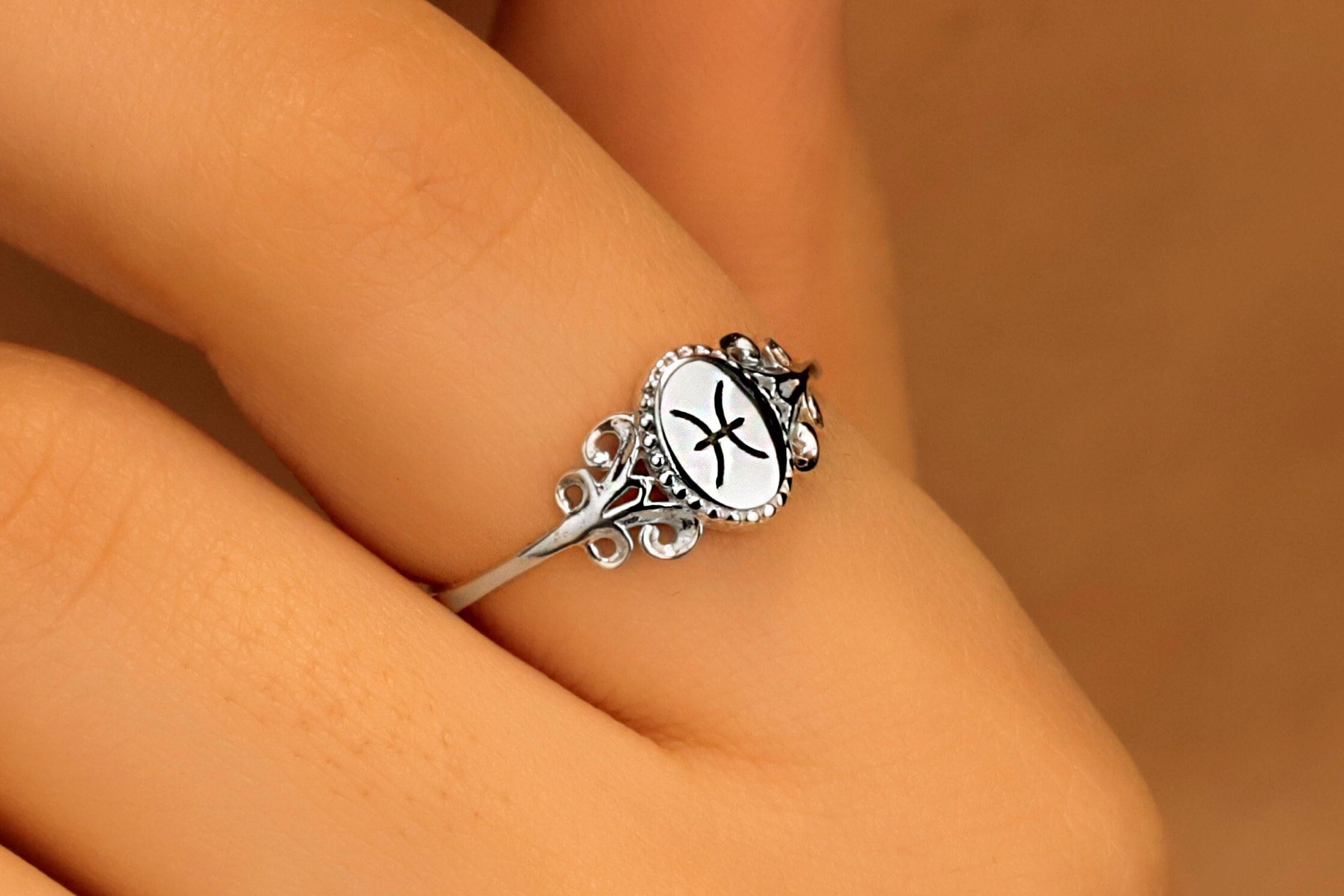 Rose Gold Zodiac Sign Signet Ring for Women | 14K Gold Astrology Horoscope Ring | Engraved Zodiac Jewelry Gifts in Sterling Silver