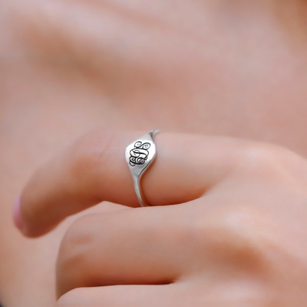 Custom Stackable Monogram Ring, Sterling Silver Stacking Monogram, Personalized Everyday Wear Initial Statement Ring, Unique Gift,