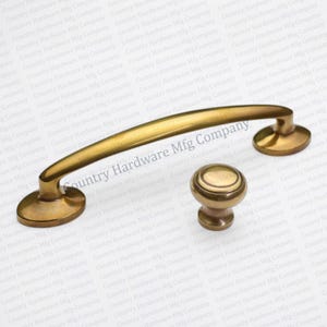 Unlacquered Brass Heritage Pulls - Soldi Brass High End Cabinet Handles and Drawer Knobs