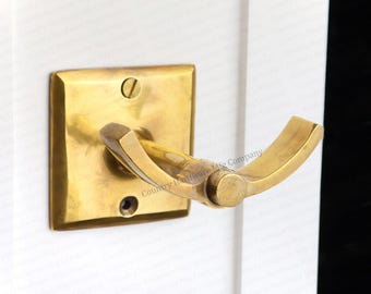 Unlacquered Antique Arc Brass Hook