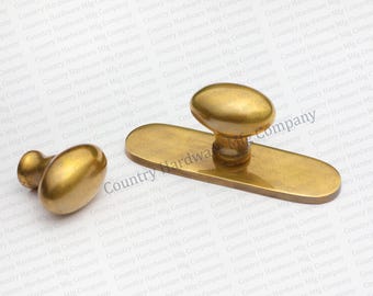 Antique Unlacquered Brass Oval Knob with Backplate