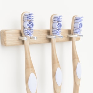 Personalized Toothbrush Holder Wall Mounted For Bathroom Custom Name Engraving Oak Wood Handmade Toothbrush Organizer Practical Gift