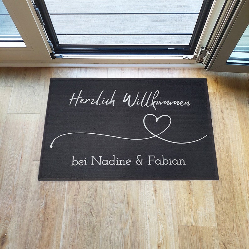 personalisierte Fußmatte Familie personalisiert Geschenk zum Einzug Türmatte Hochzeitsgeschenk Fußmatte mit Namen Einweihung Deko Fussmatte Bild 2