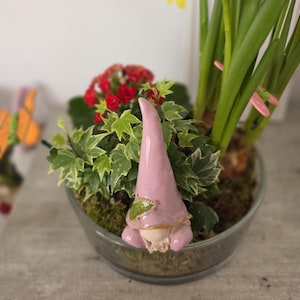 Handgemaakte keramische kabouter - geluksbrenger, Scandinavisch decor, klein cadeautje, decoratie voor bloempot