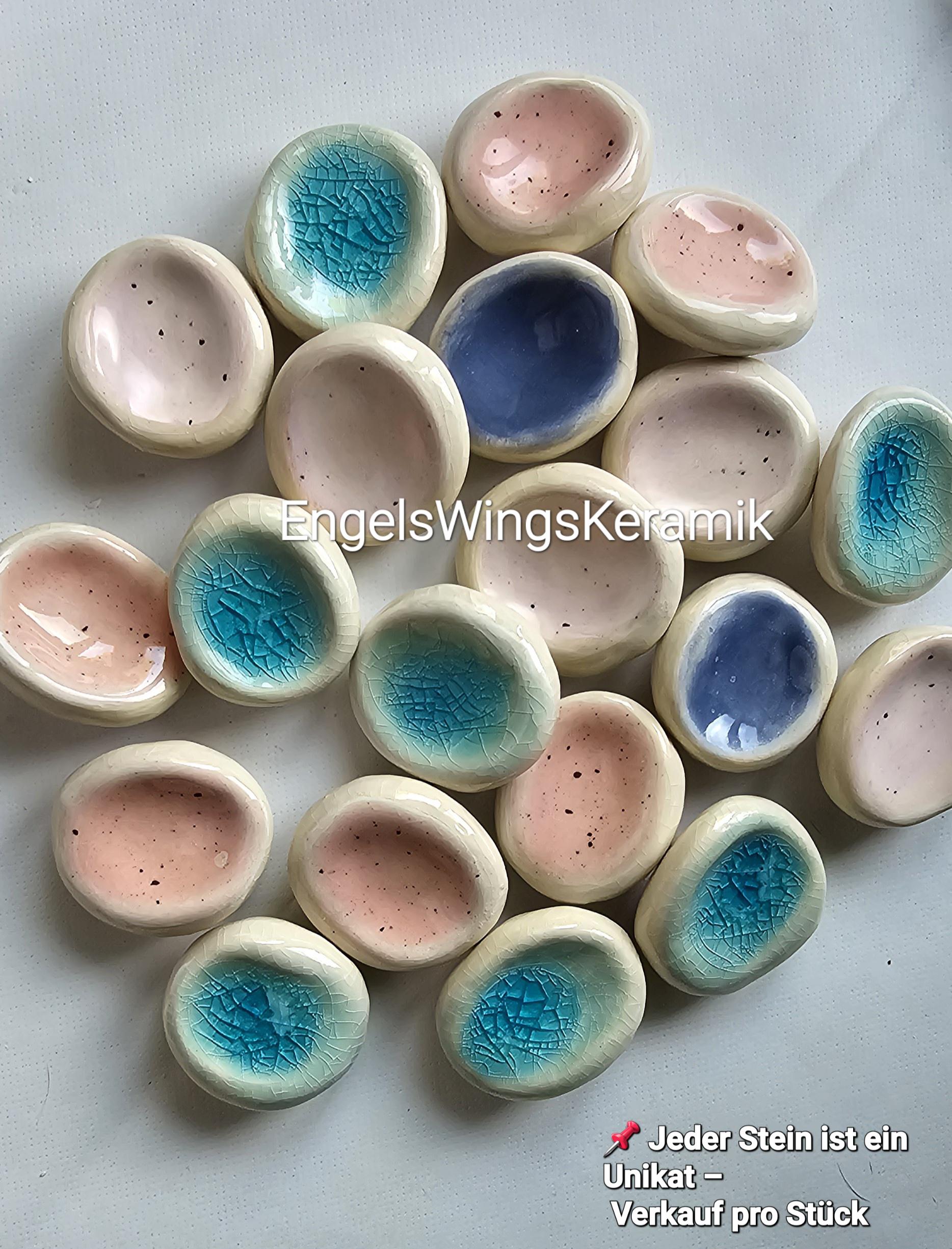 Ceramic worry stone – handmade comfort stone for relaxing and letting go – gift for mindfulness
