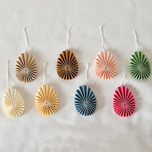 Ostereier Papieranhänger Ostern Deko / verschiedene Farben / Osterstrauß Dekoanhänger Frühling