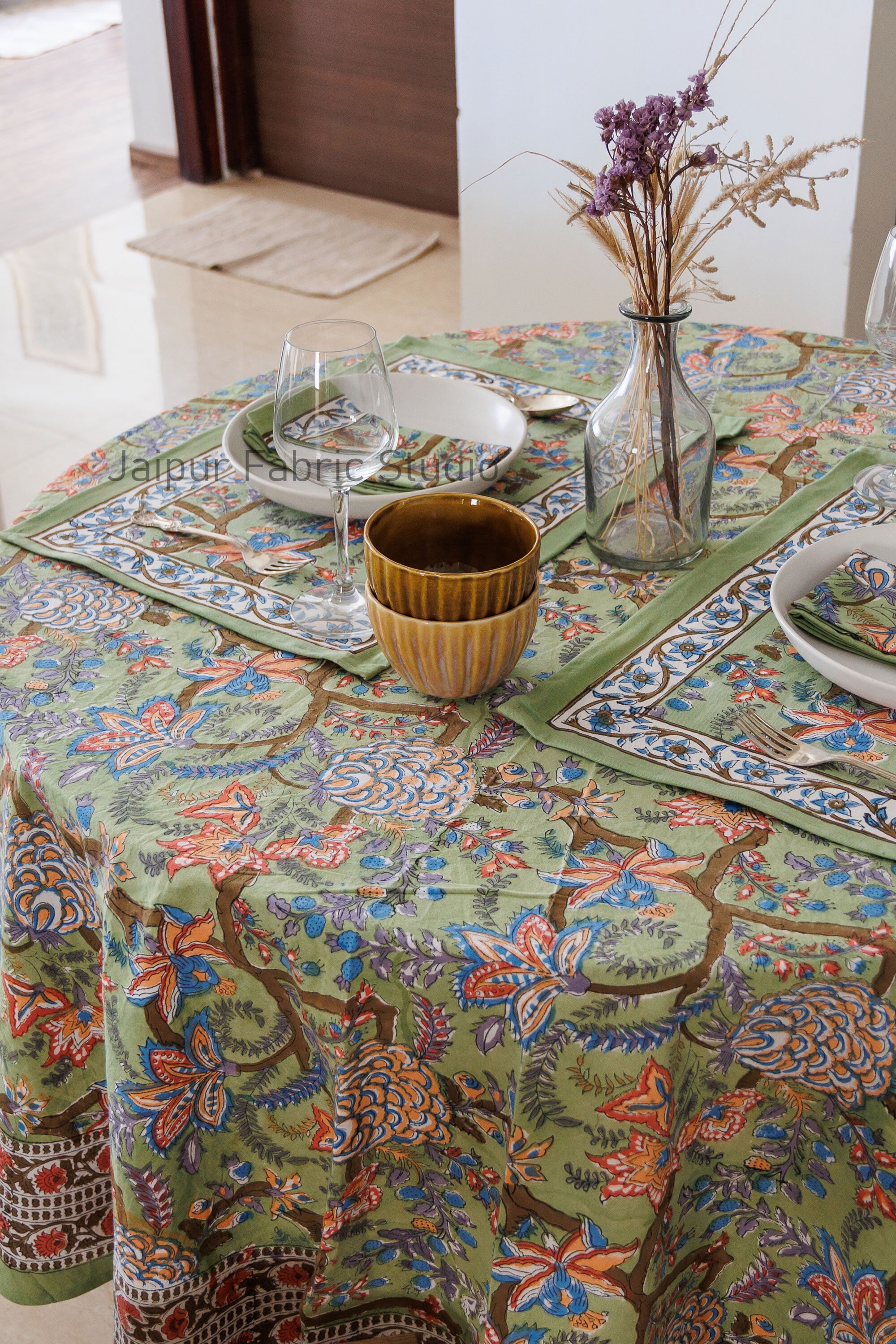 Christmas Decoration Table Cover With Napkin Mats Set, Villa Tablecloth