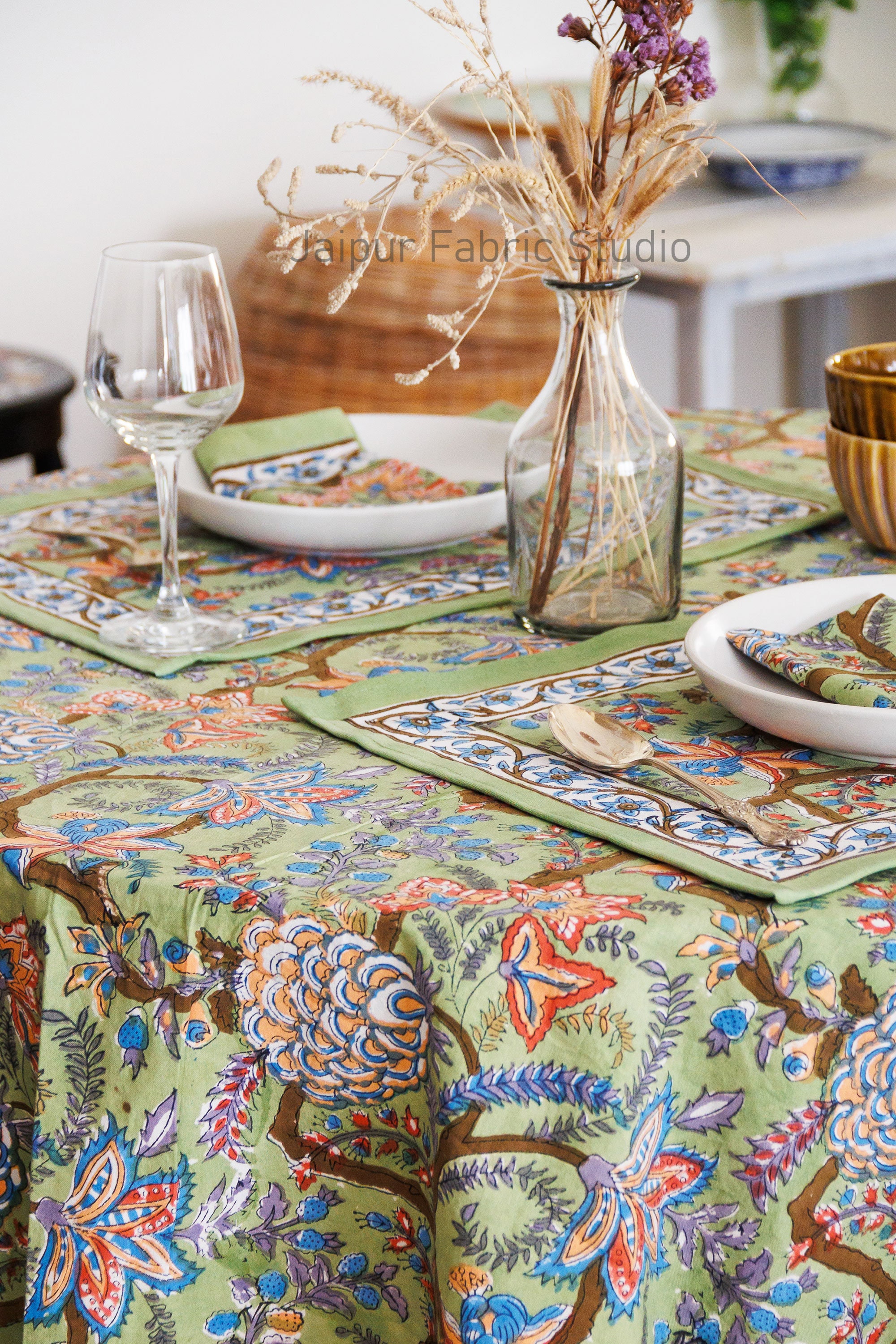 Christmas Decoration Table Cover With Napkin Mats Set, Villa Tablecloth