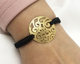 Macrame bracelet with gold steel diamond medal, handmade bracelet, macrame bracelet, medal bracelet, gift