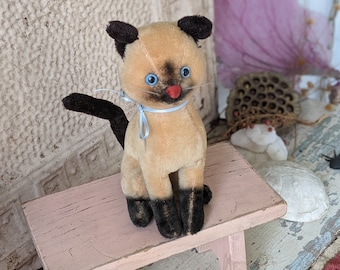 1960s R. Dakin & Company Siamese Cat Plush Smoke Free !! Rare Condition !! Vintage Plushy Gifts !! Adorable Collectibles !!