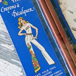 1970s Vogart Iron On Transfer Pencils No. 1992 !! Bring Handmade Back !! Unique Fun Vintage Gifts !!