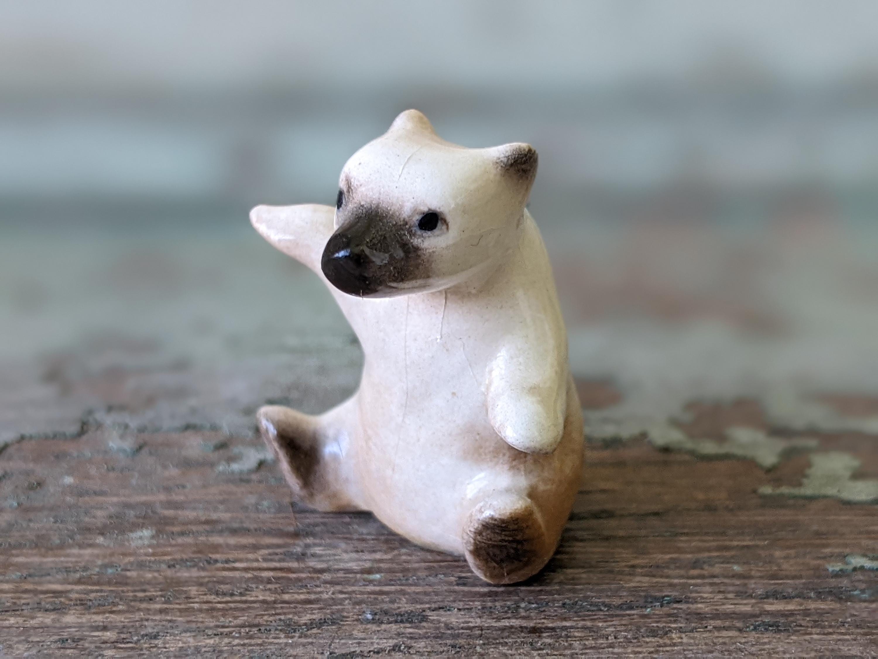 Hagen Renaker Chihuahua Mama. Rare Vintage Miniature so Very