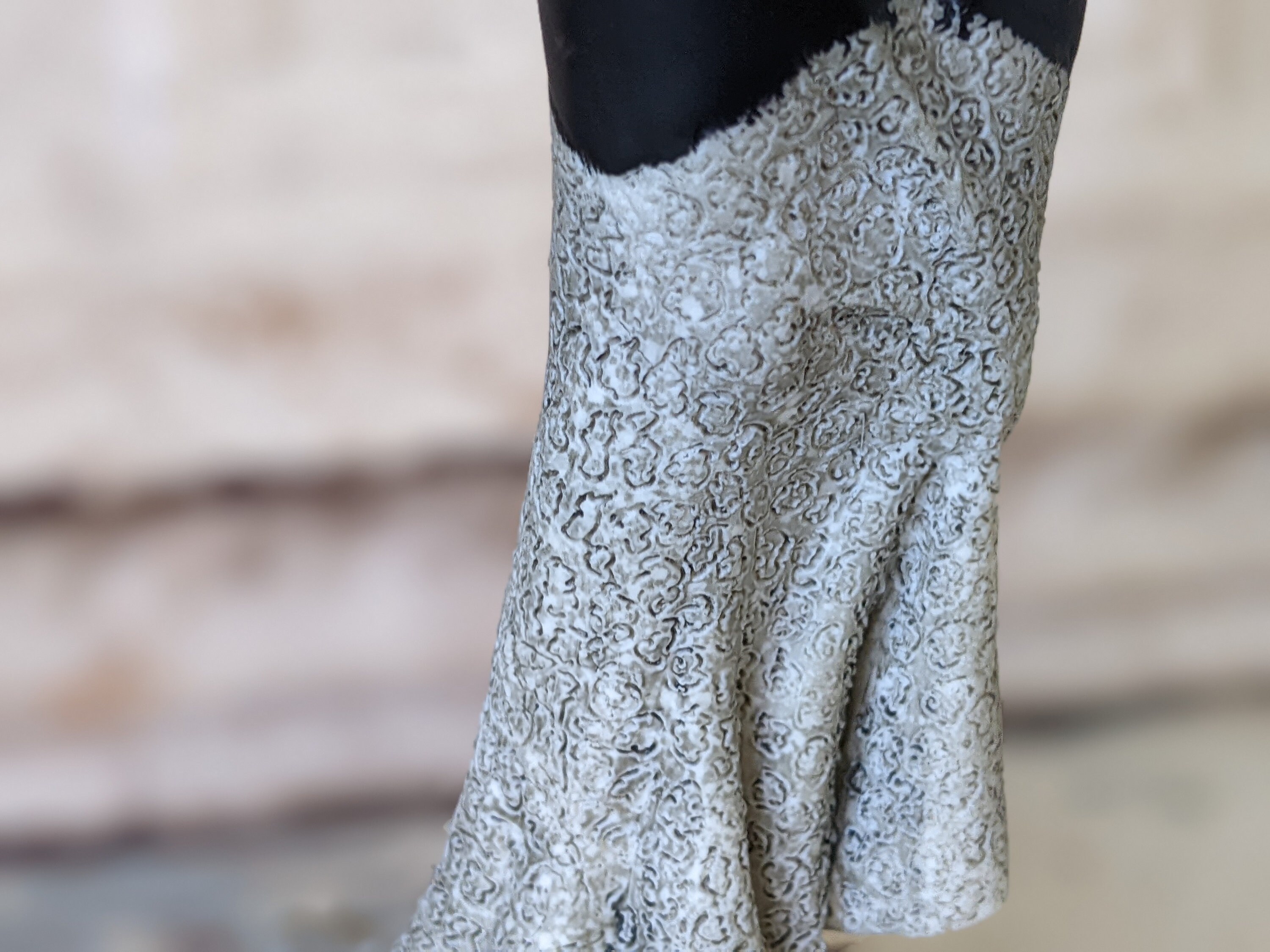 ジュゼッペ・アルマーニ 『傘を持つ女性』 1987年 イタリア ヴィンテージ 1987 Giuseppe Armani Lady Flowers Florence Italy No. 413C