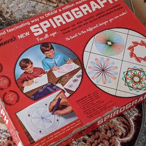 VINTAGE SPIROGRAPH SET in Box Blue Pink Original Pens Incomplete SEE PHOTOS