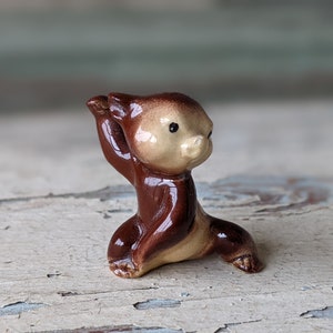 Hagen Renaker Bear - Etsy