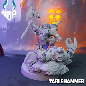 Dwarf King Hagen Hogslayer Victorious Scene - Federation of Tyr - Grim Space Opera - 3D Printed Miniature - SciFi - 28/32 mm - High Detail