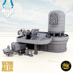 Könnte beinhalten: Graues Miniaturmodell eines futuristischen Gebäudes mit dem Text "CLOUD LORD SERVICES". Das Modell umfasst einen zylindrischen Turm, eine Plattform, ein kleines Fahrzeug und Miniaturfiguren. Das Logo "SECTOR ALIX" ist sichtbar.