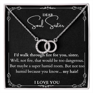 Funny Soul Sister camina a través del regalo de fuego. Joyería de collar Bestie con tarjeta de mensaje. Idea única de regalo de cumpleaños de Soul Sister. Regalo de mejor amigo.