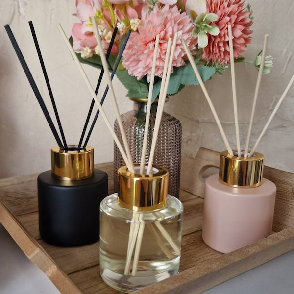 Diffuseur de parfum pour intérieur à tiges