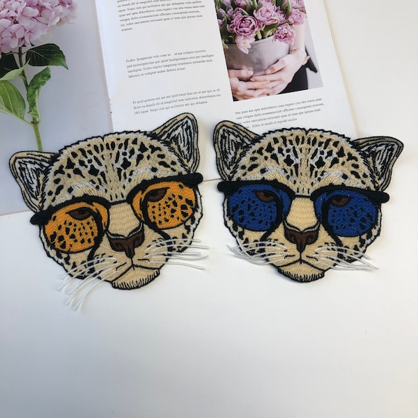 Wearing glasses leopard embroidery appliqué patch, leopard head sewn patch supply coat, t-shirt, apparel decoration decal patch