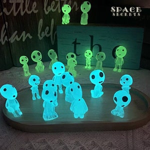 Glow in the Dark Tree Spirits (10Pcs), Resin Kodama, Elf Ghost Fairy Garden Miniature Figurines, Dollhouse Bonsai Decor Terrarium Halloween